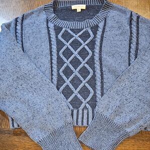 Promesa blue sweater